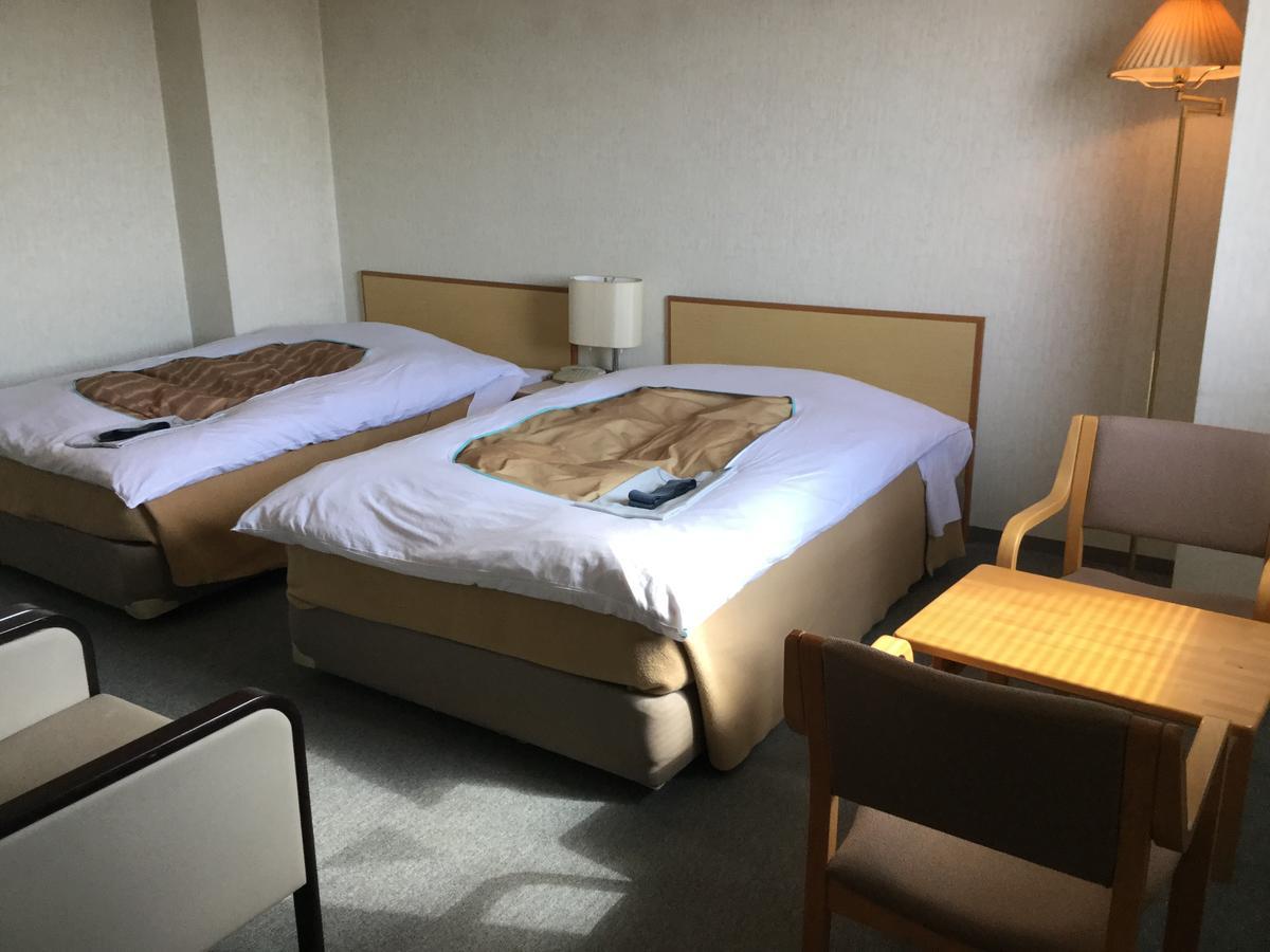 Hotel Four C'S Motomiya 外观 照片